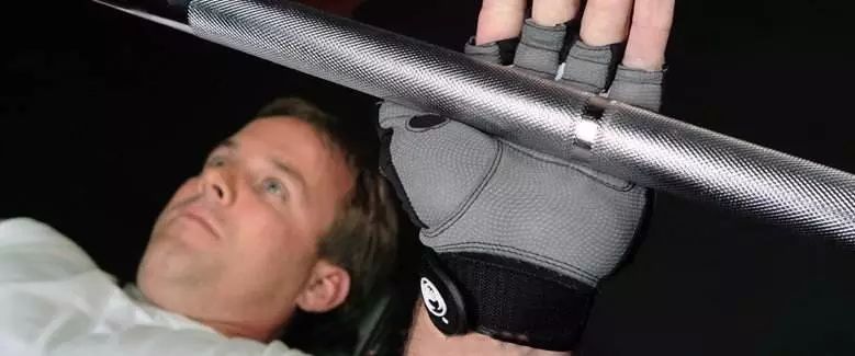 健身手套小还是大点好_健身手套紧一点好还是松一点好_健身手套选择大一点还是小一点