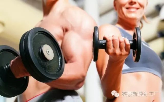 云开·全站apply体育官方平台 健身菜鸟来看一下健身时需要带的装备