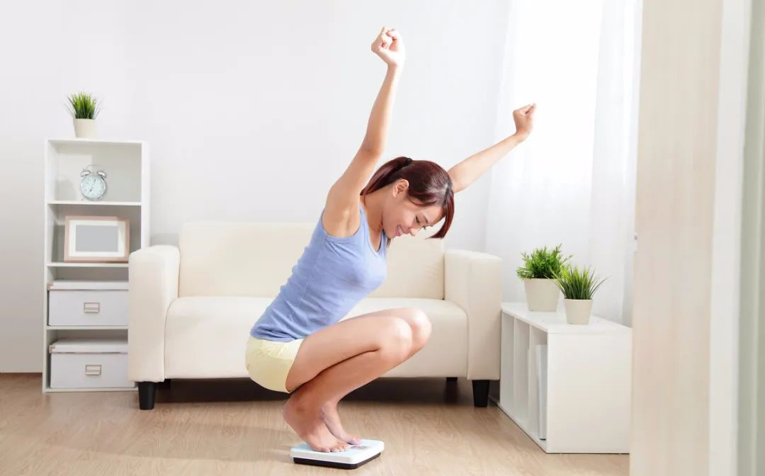 能让人腿瘦的动作_瘦腿动作可以瘦腿吗_瘦腿能动作人让腿变细吗