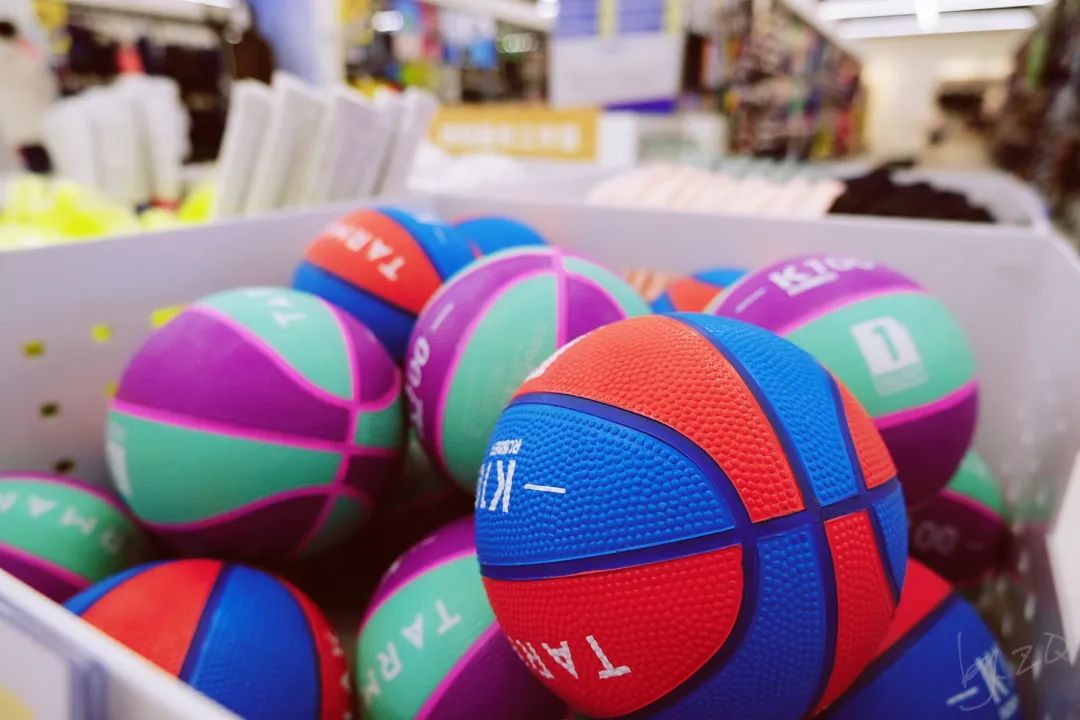 迪卡侬forclaz手套_迪卡侬健身手套_手套健身迪卡侬好用吗