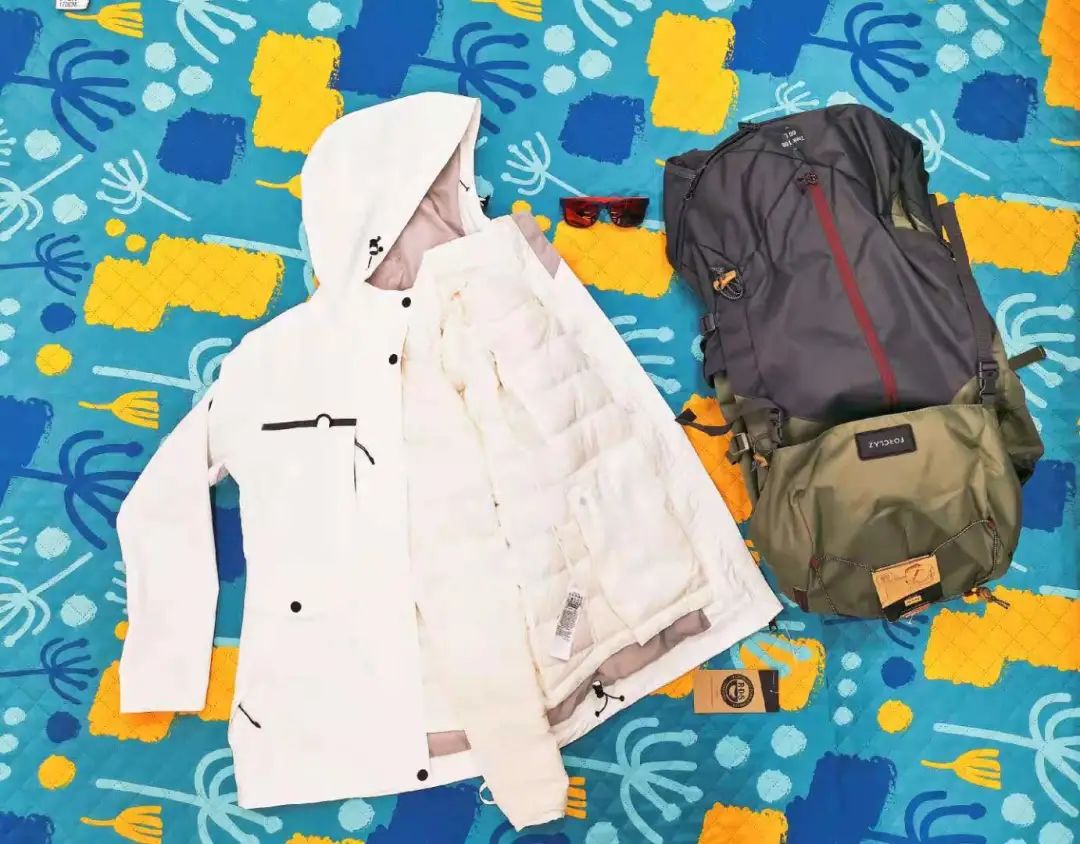 迪卡侬健身手套_迪卡侬forclaz手套_手套健身迪卡侬好用吗