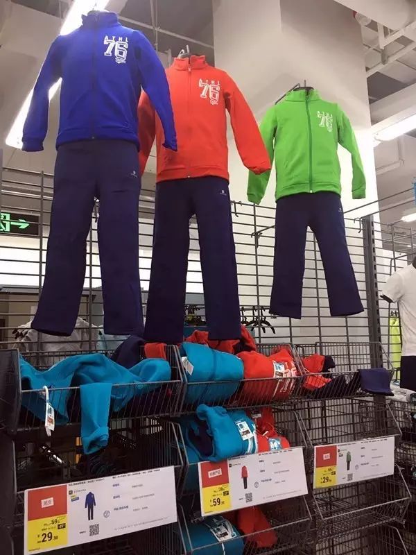 迪卡侬健身手套_迪卡侬forclaz手套_迪卡侬健身手套怎么样