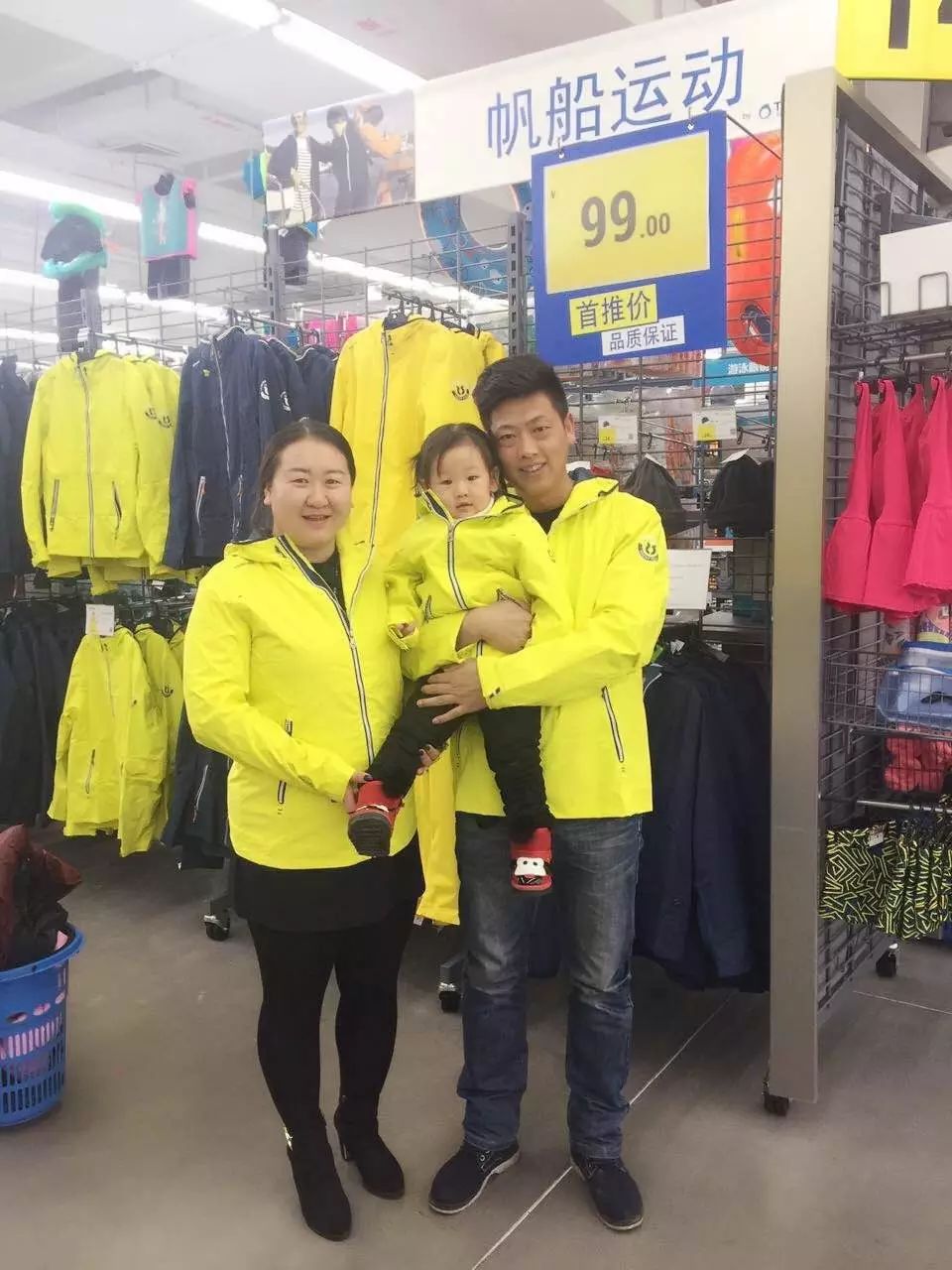 迪卡侬健身手套_迪卡侬forclaz手套_迪卡侬健身手套怎么样