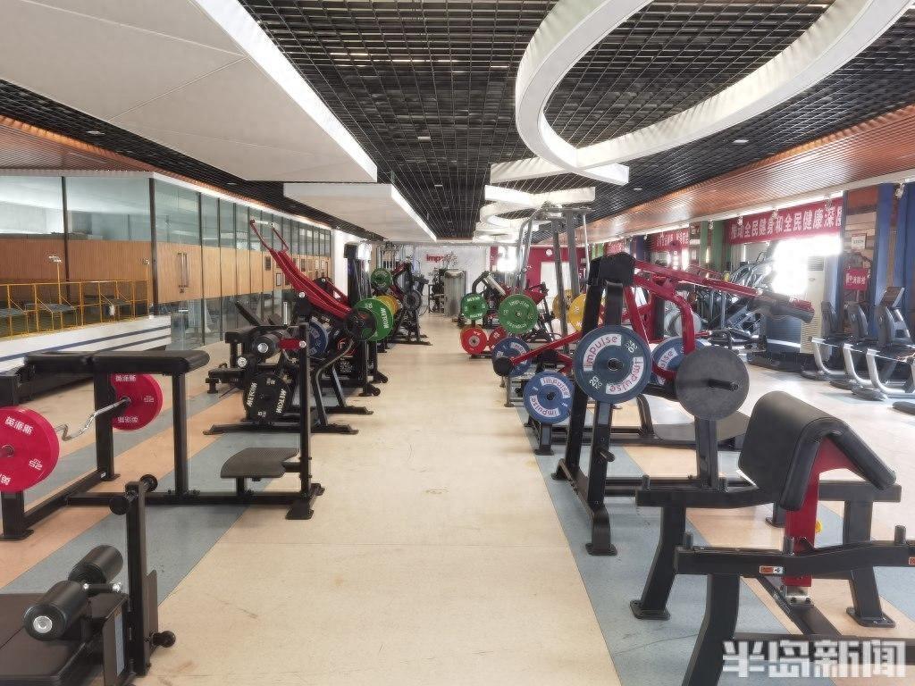 开yun体育官网入口登录体育 奥运健儿训练房，青岛制造被“独宠”！半岛记者探访英派斯，一起来找同款