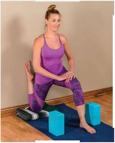 股四头肌训练椅子_股四头肌训练椅使用方法_股四头肌训练椅