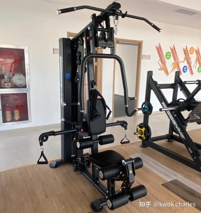 单人综合训练器教程_单人 综合训练器_单人训练器材