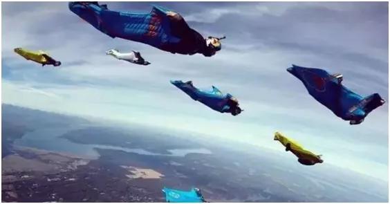 健身手套越紧越好吗_健身手套紧一点好还是松一点好_极限健身手套