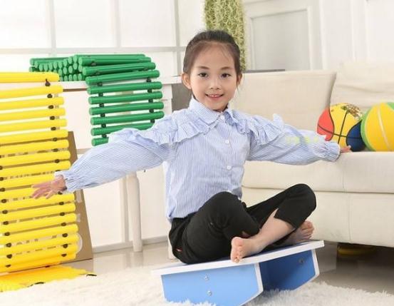 开yun体育官网入口登录体育 单脚站立感统训练