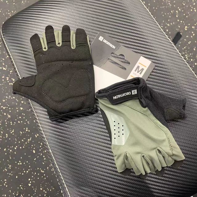 迪卡侬 健身手套_迪卡侬手套有根带子_迪卡侬forclaz手套