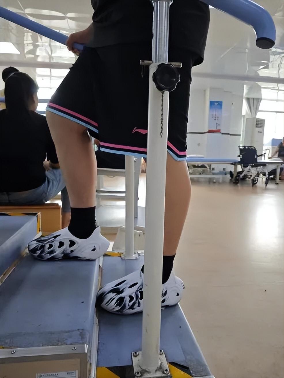 髋关节训练器功能介绍_髋关节恢复训练视频_髋关节训练椅