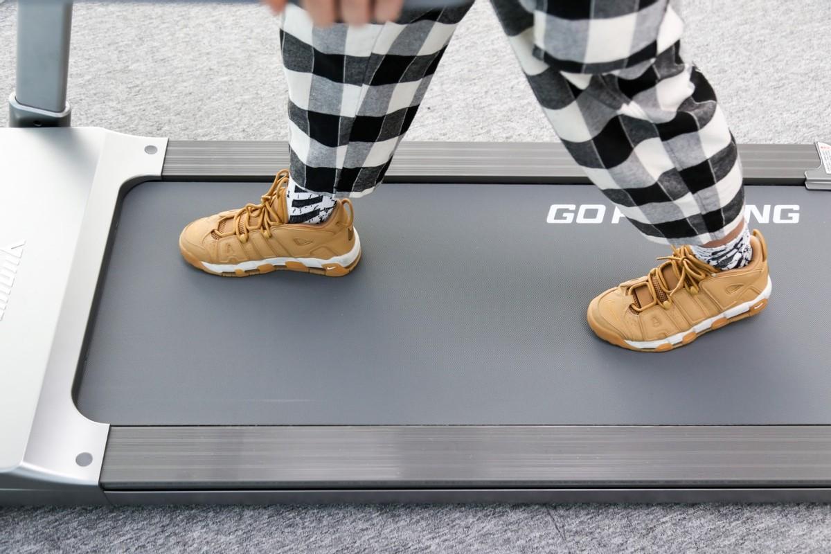 健身房跑步机品牌_健身房跑步机什么牌子好_健身房跑步机的种类