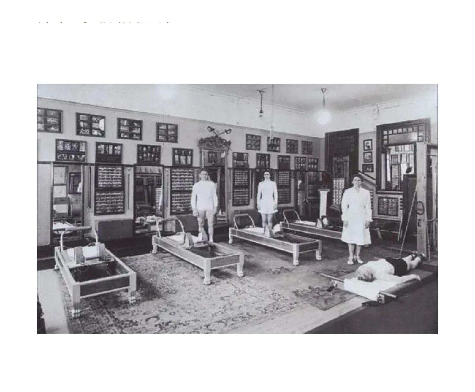 髋关节训练椅_髋关节训练器适用人群_髋关节训练器的使用方法