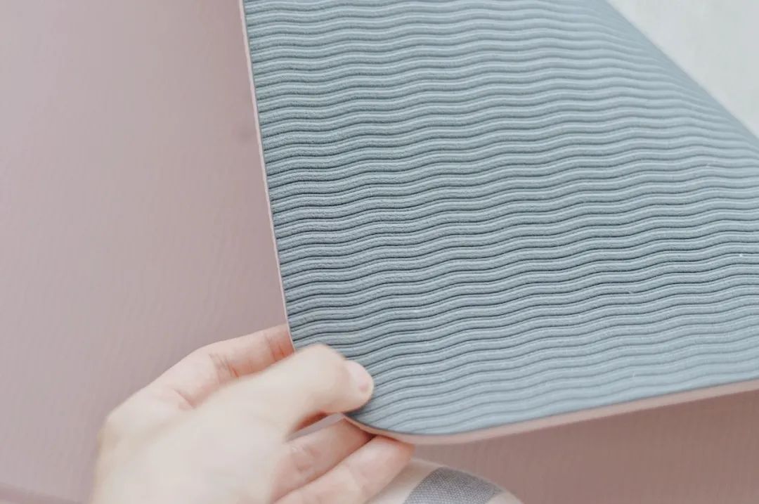 健身手套磨破_手套健身磨破皮怎么办_手套磨破了