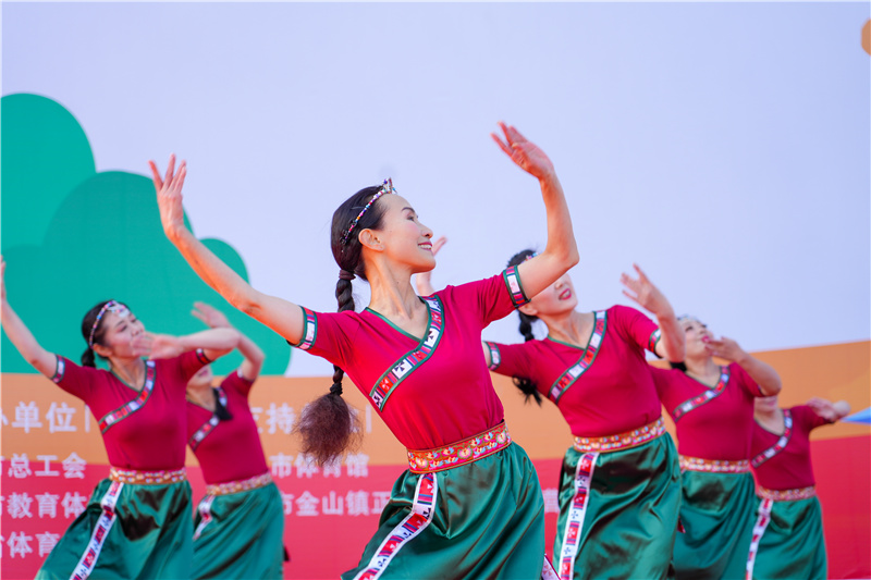 kaiyun下载app下载安装手机版 云南大众健身操舞赛展示健康风采