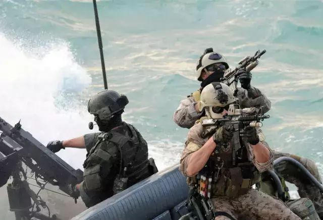 品牌健身手套_手套健身品牌排行_健身手套排名