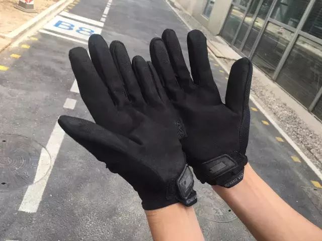 健身手套排名_品牌健身手套_手套健身品牌排行