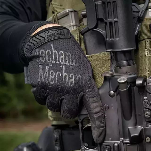 手套健身品牌排行_健身手套排名_品牌健身手套