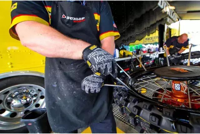 品牌健身手套_手套健身品牌排行_健身手套排名