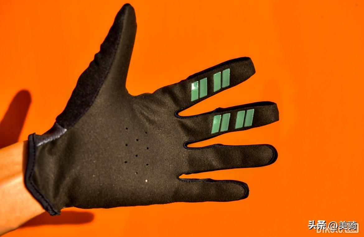 健身防滑手套_健身防滑手套推荐_锻炼用防滑手套