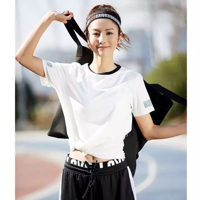 健身手套选择_健身手套买什么比较好_健身手套买大还是买小