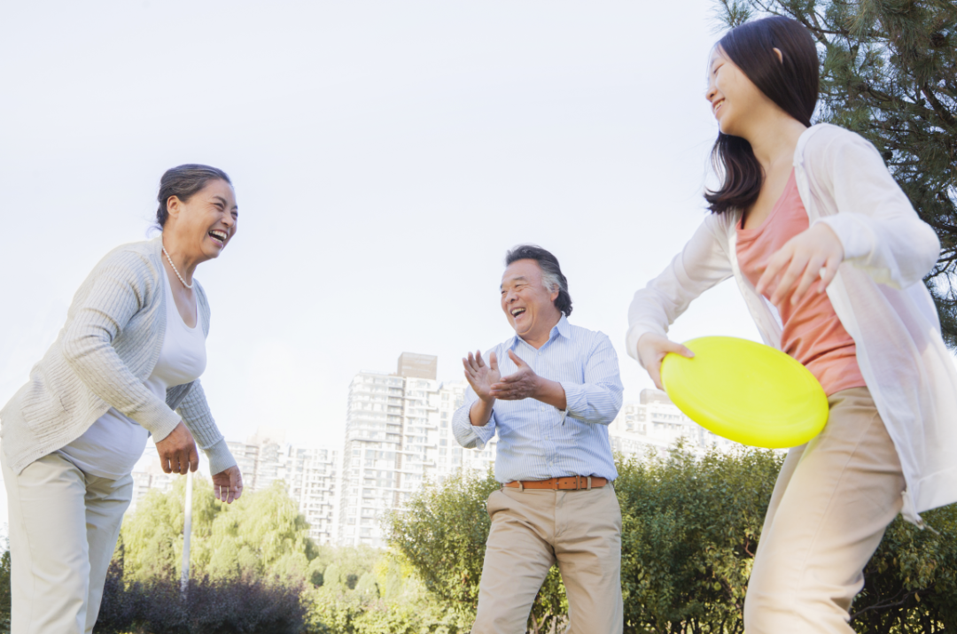 开yun体育官网入口登录app 自带社交属性的“轻健身”走红，玩之前别忘做好这些准备