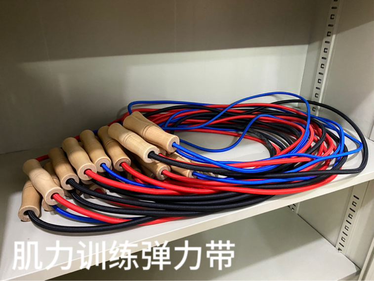 股四头肌训练椅注意事项_股四头肌训练椅_股四头肌训练椅子