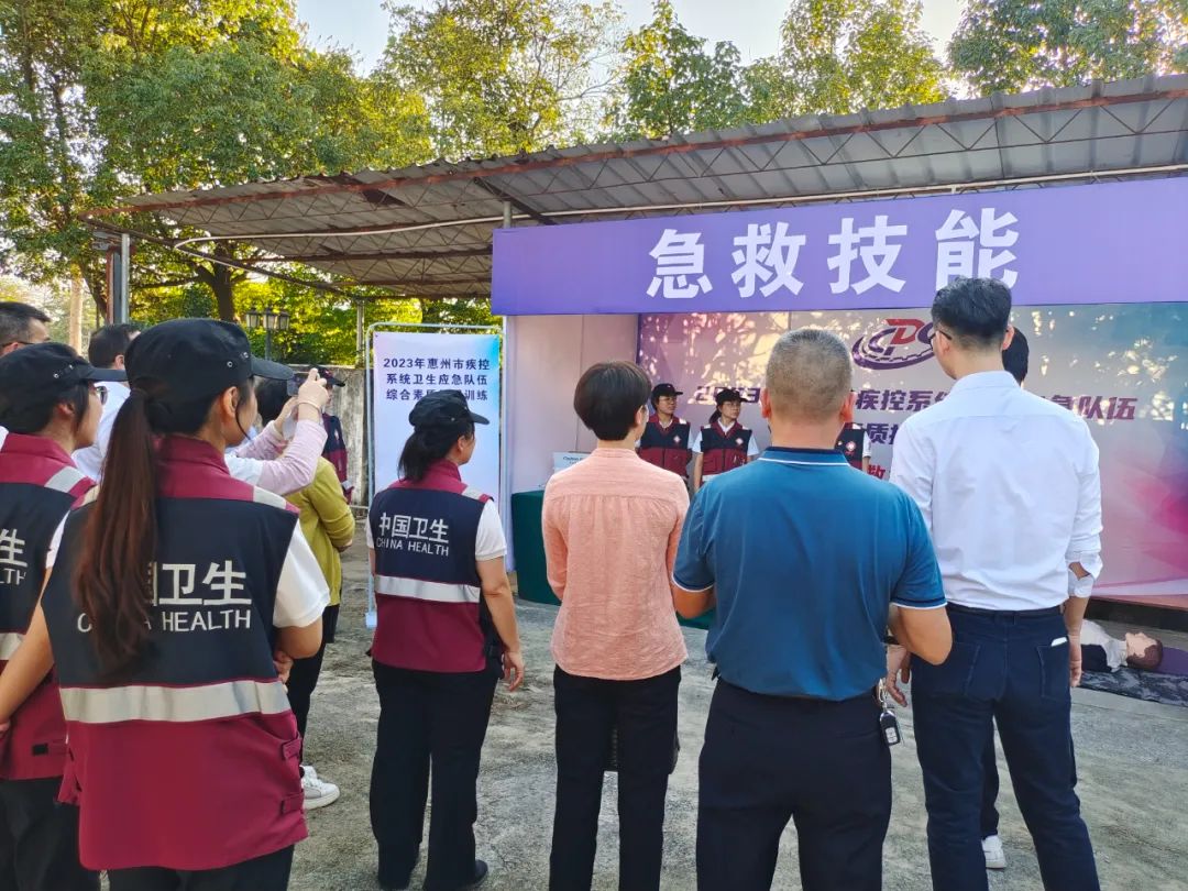 龙门综合训练器_龙门架训练器使用图解_龙门式机体的优缺点