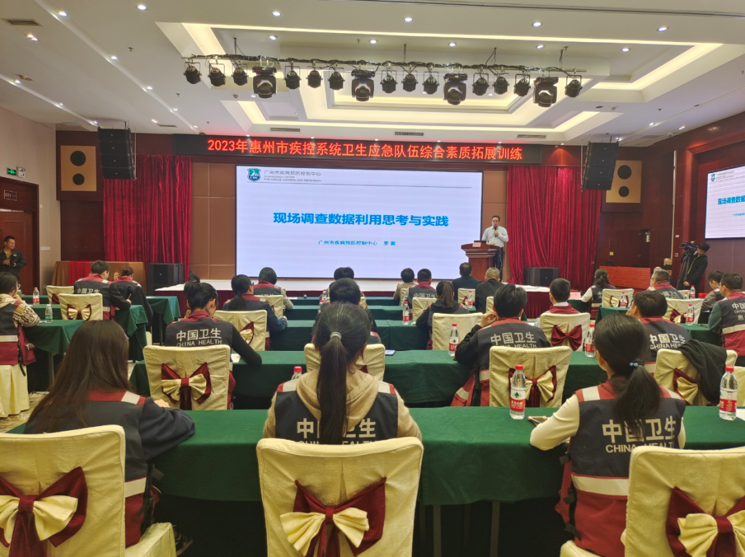 龙门式机体的优缺点_龙门综合训练器_龙门架训练器使用图解