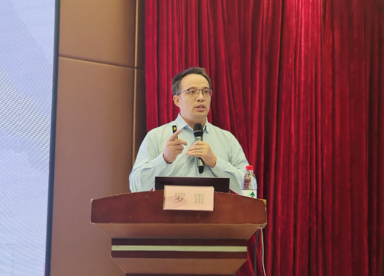 龙门架训练器使用图解_龙门式机体的优缺点_龙门综合训练器