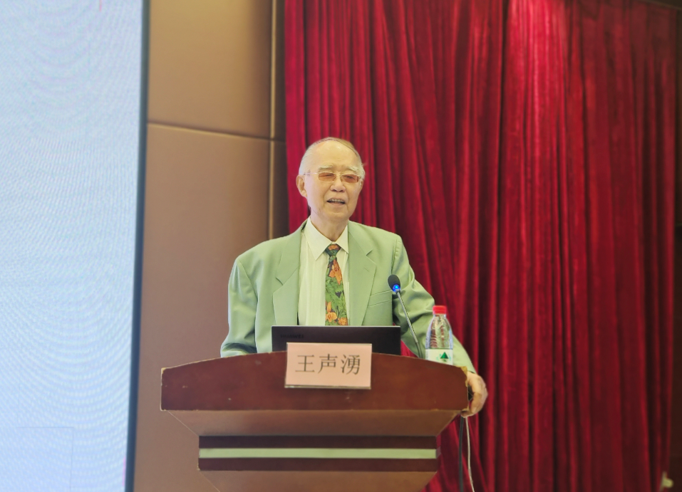 龙门式机体的优缺点_龙门综合训练器_龙门架训练器使用图解