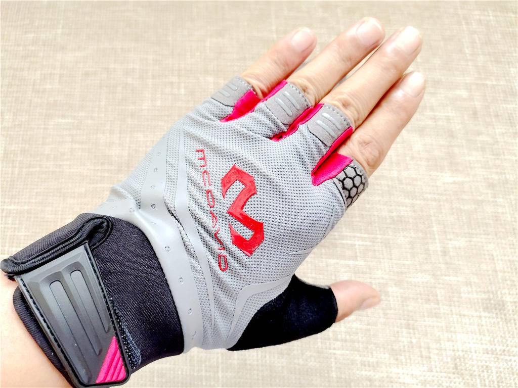 健身手套+护腕_手套健身护腕图片_健身手套护腕什么牌子好