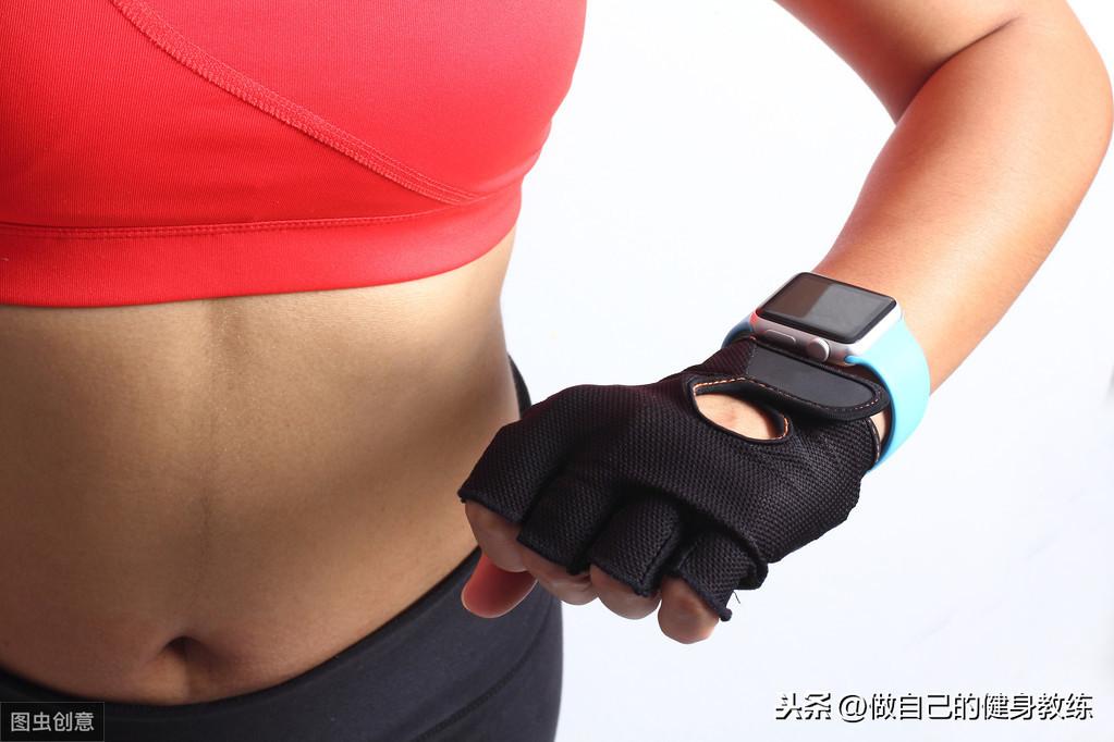 健身手套+护腕_健身手套护腕什么牌子好_手套健身护腕怎么戴