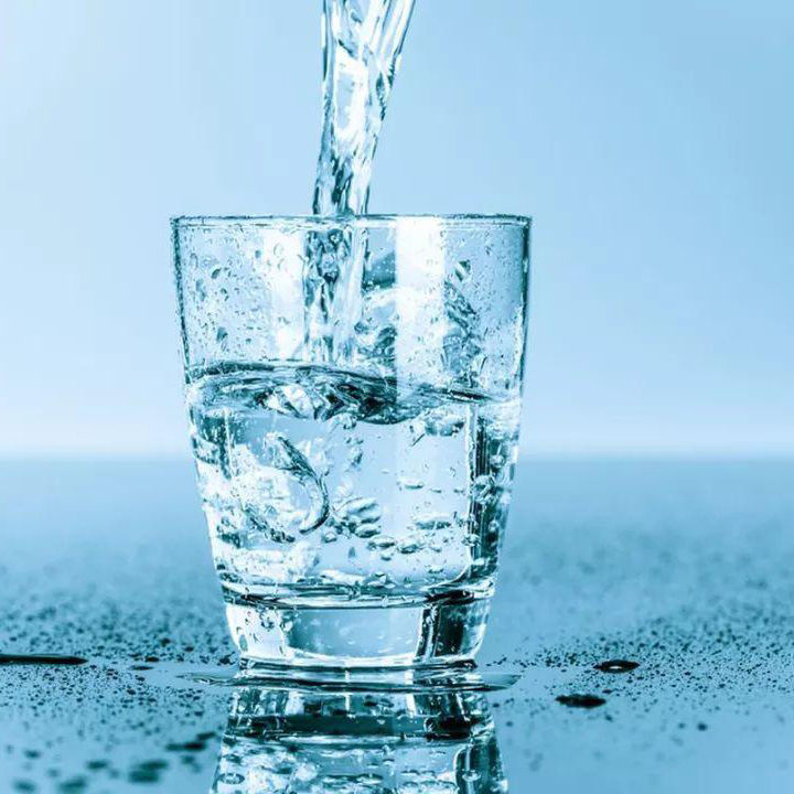 云开·全站APP登录入口 健身必备物品有哪些 看健身达人怎么说