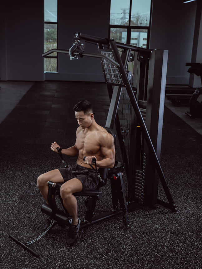 单人综合训练器安装视频_单人综合训练器教程_单人综合训练器