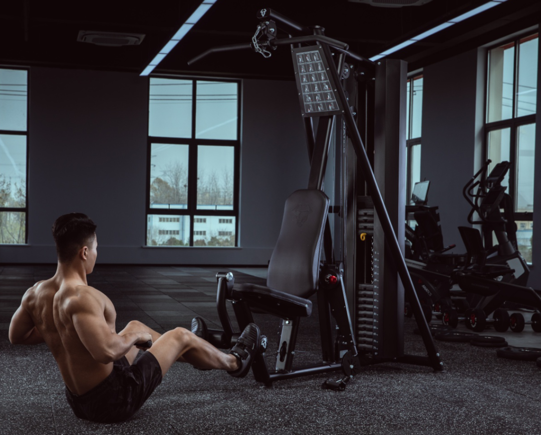 单人综合训练器安装视频_单人综合训练器教程_单人综合训练器