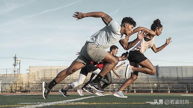 开yun官网入口登录APP下载 16个最佳跑鞋品牌，卓越新技术，使你的每一步都发挥出最大的潜力