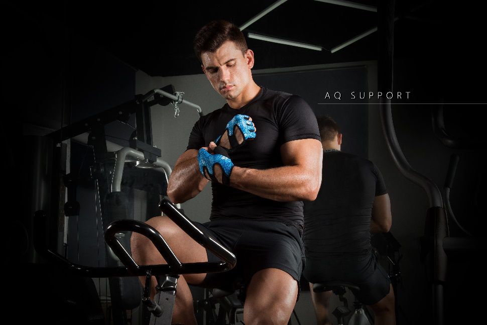 健身用的手套_健身手套有用吗_健身运动手套