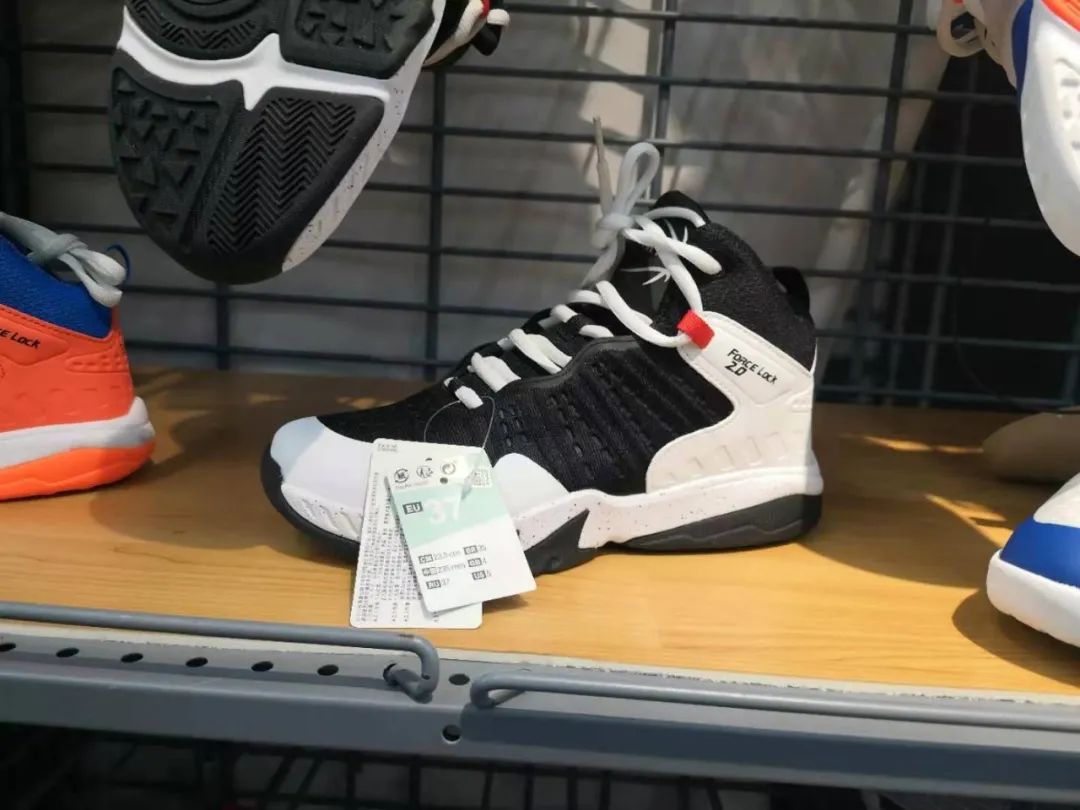 手套健身迪卡侬好用吗_手套健身迪卡侬多少钱_迪卡侬健身手套