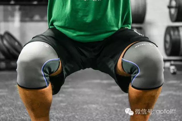 健身手套小还是大点好_健身手套选择大一点还是小一点_健身手套大小怎么选