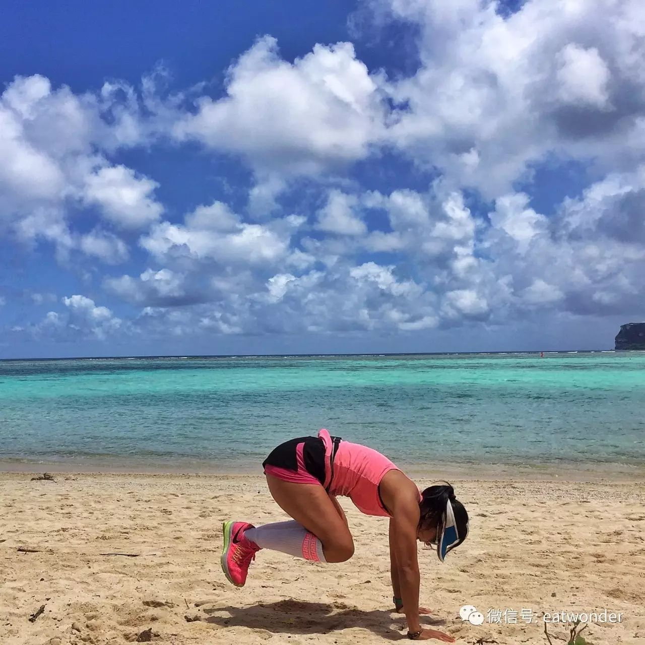 健身手套小还是大点好_健身手套紧一点好还是松一点好_健身手套