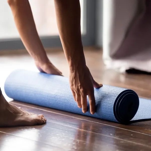 健身手套小还是大点好_健身手套选择大一点还是小一点_健身手套大点好还是小点好