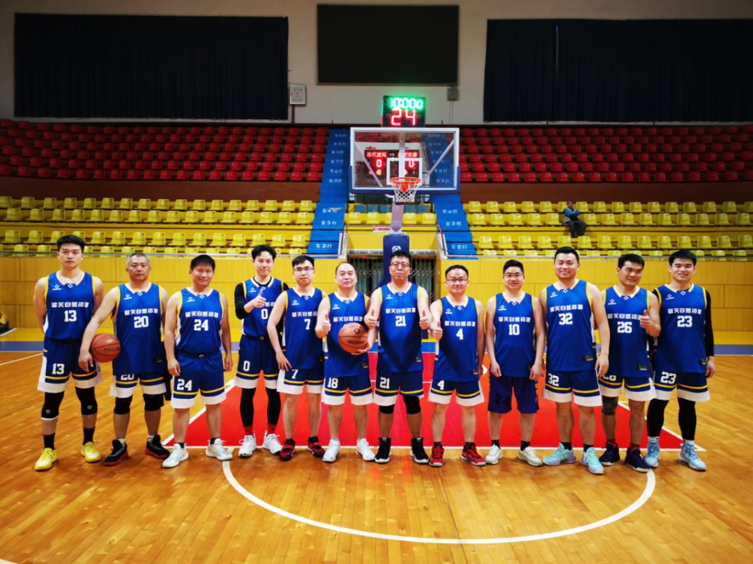 瑜伽练起来_健身动起来瑜伽_瑜伽健身动起来就疼