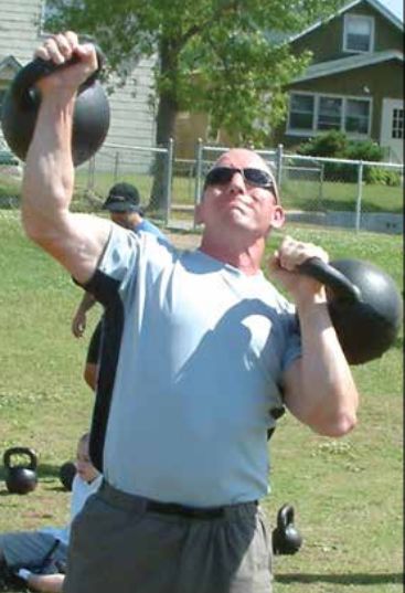 手套健身老茧怎么去除_健身手套老茧_健身手套能防止手掌结老茧吗