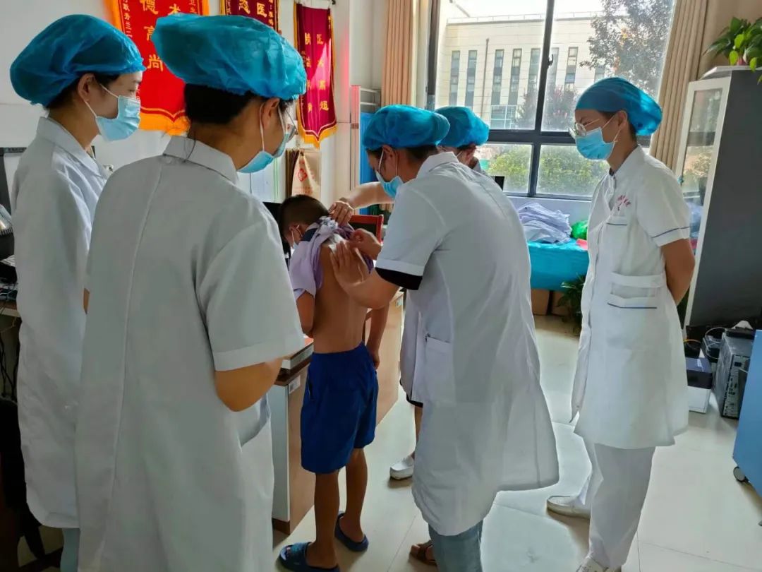 股四头肌训练椅安装视频_股四头肌训练椅_股四头肌训练椅安装步骤