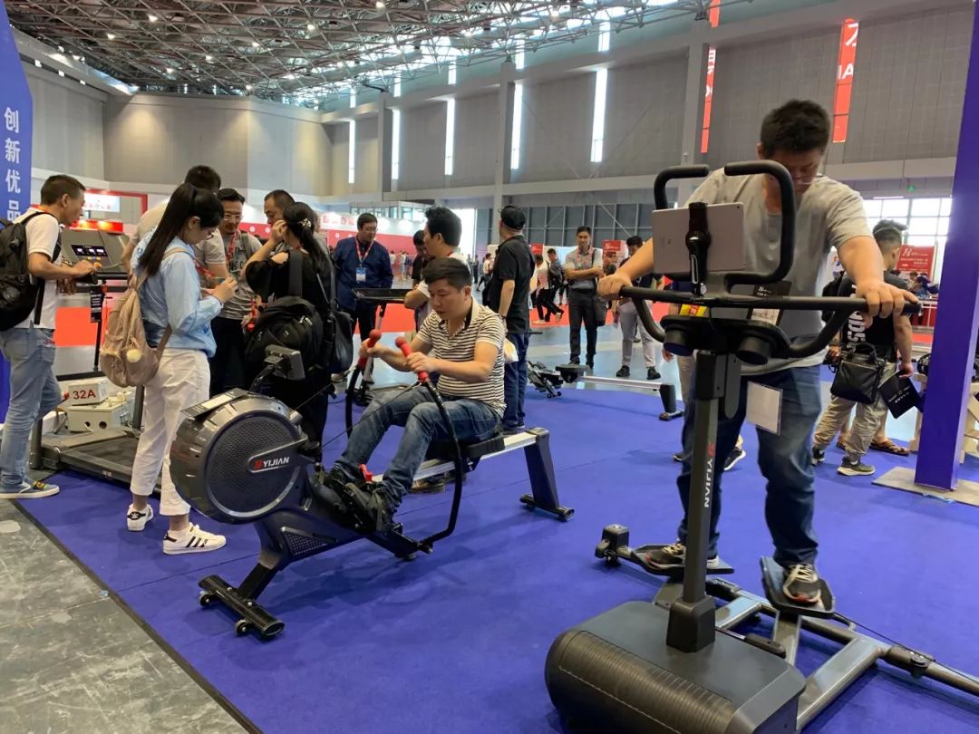 多功能综合训练器品牌_综合训练器械品牌推荐_综合训练器安装视频教程