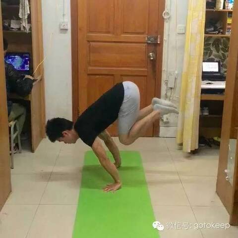 极限健身手套_健身手套越紧越好吗_健身手套尺寸