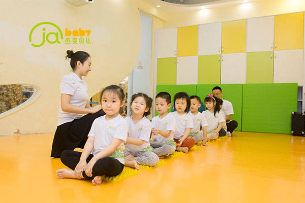 开yun官网入口登录APP下载 幼儿的感统训练有什么内容？