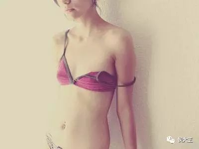 健身运动手套_健身手套选择大一点还是小一点_好看的健身手套