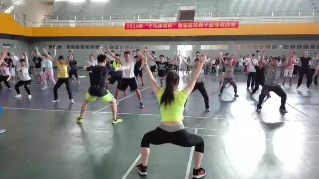 教练健身操视频_教练体操_有氧操教练