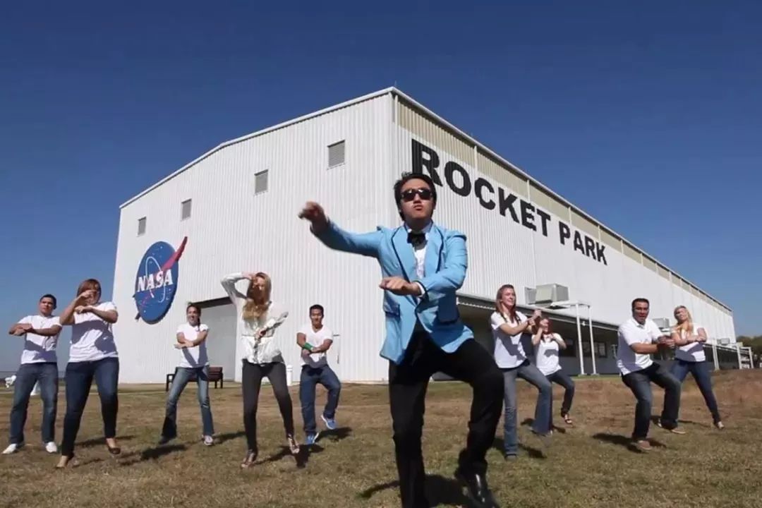 无重力跑步机使用教程_负重跑步机_反重力跑步机多少钱